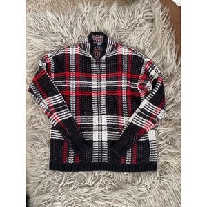 Chaps women’s plaid gently used sweater, size small